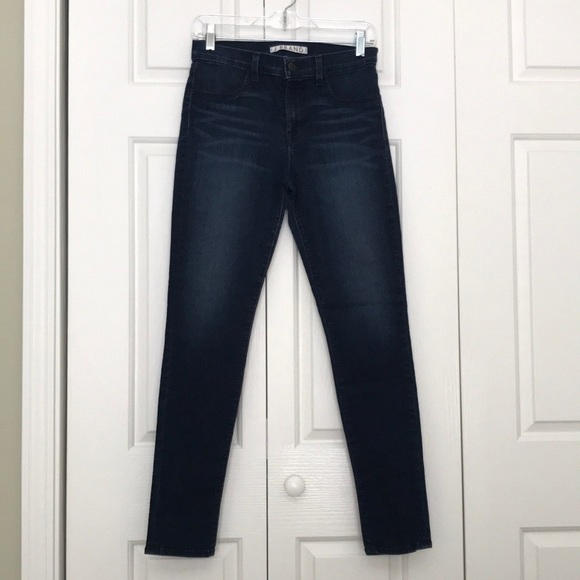 J Brand Denim - J Brand Maria High Rise Skinny Jeans in North Shore Dark Wash Size 28